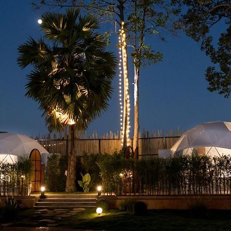 Papa Q Suite Resort Roi Et Zewnętrze zdjęcie
